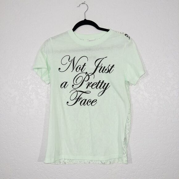 NWT Rue 21 Green Not Just A Pretty Face Lace Back T-Shirt‎ Size Medium - Picture 1 of 6